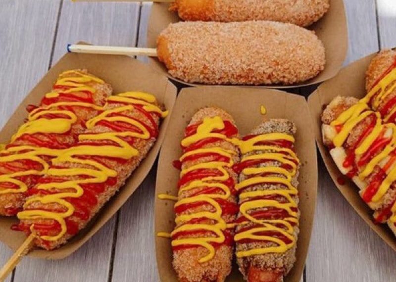 hotdog pho mai mozzarella cheese